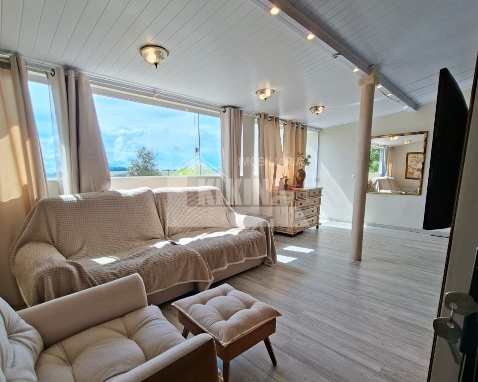 Casa à venda em Contorno, Ponta Grossa — Portal Chave Fácil