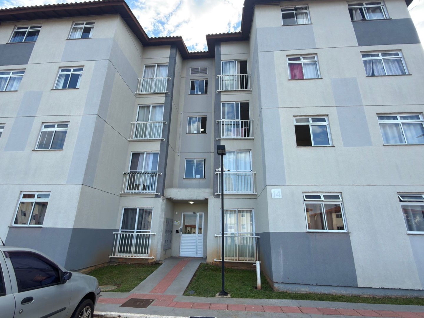 Apartamento para alugar em Uvaranas, Ponta Grossa — Portal Chave Fácil