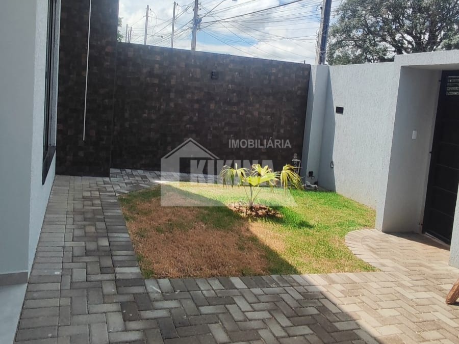 Casa à venda em Uvaranas, Ponta Grossa — Portal Chave Fácil
