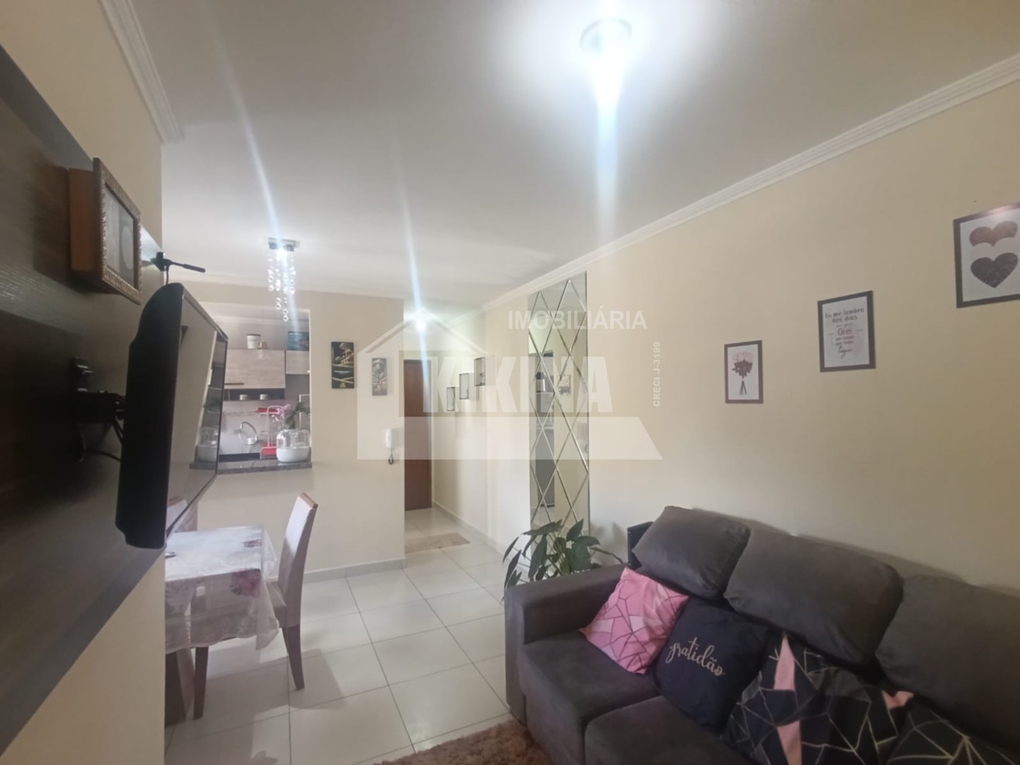 Apartamento à venda em Uvaranas, Ponta Grossa — Portal Chave Fácil