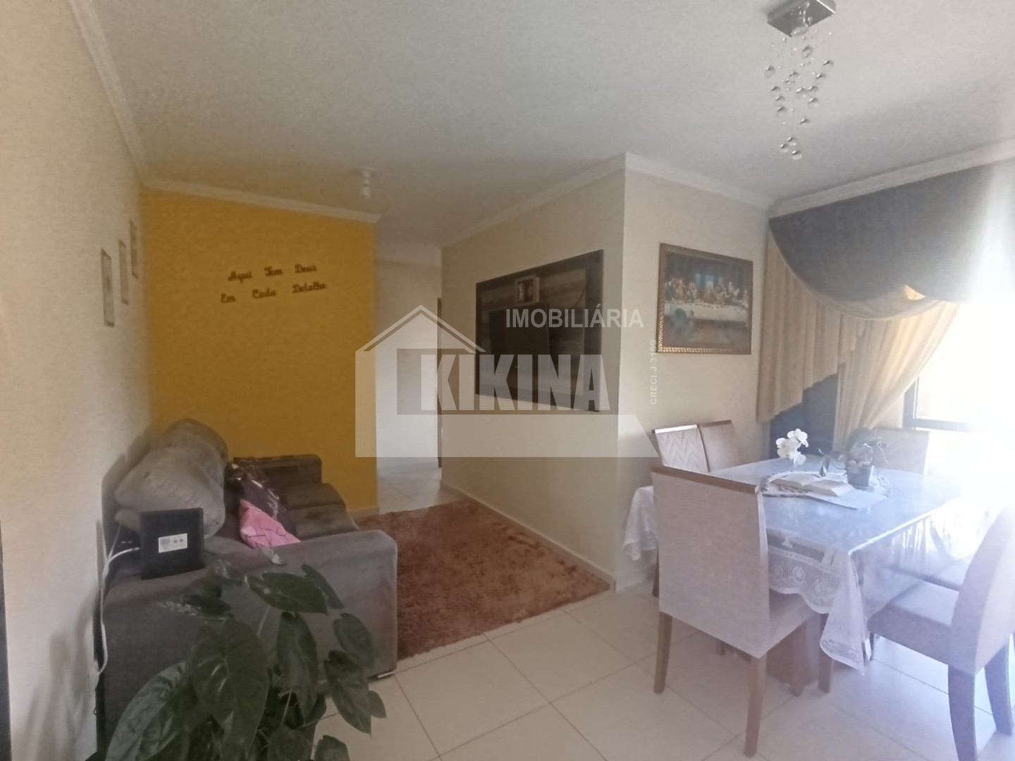 Apartamento à venda em Uvaranas, Ponta Grossa — Portal Chave Fácil