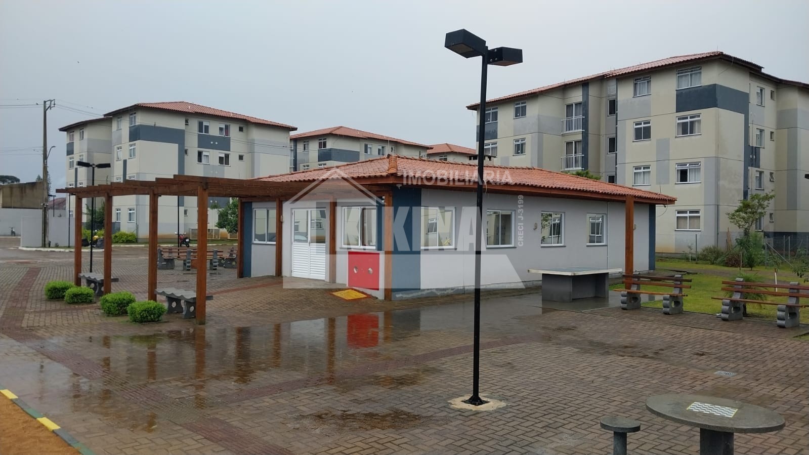 Apartamento à venda em Uvaranas, Ponta Grossa — Portal Chave Fácil