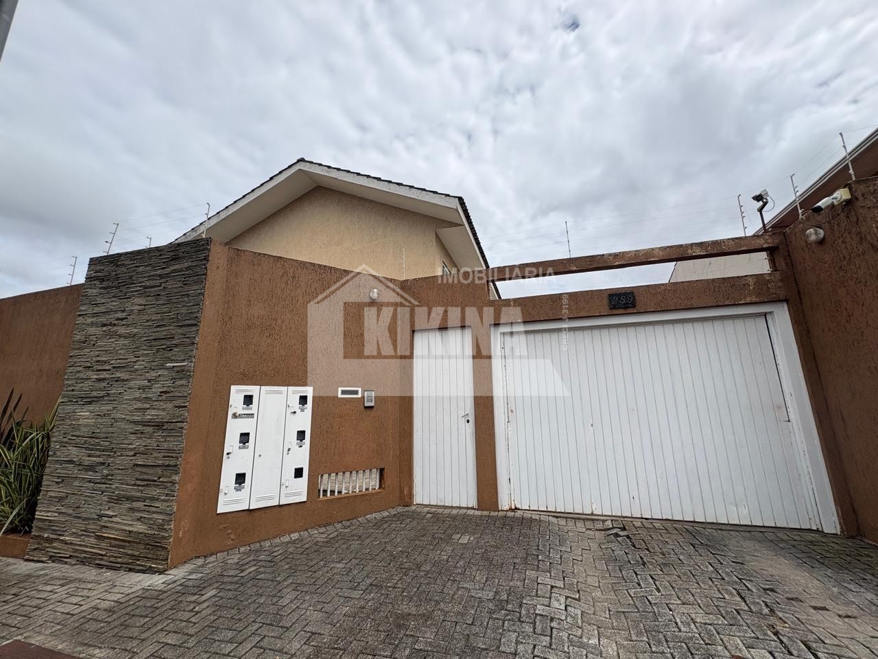 Casa à venda em Uvaranas, Ponta Grossa — Portal Chave Fácil