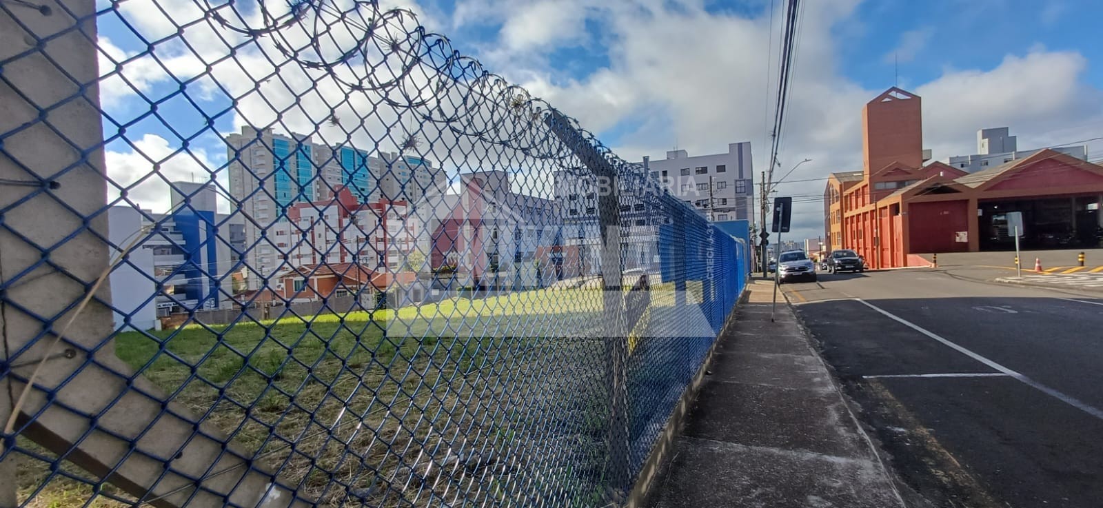Terreno/Área à venda em Centro, Ponta Grossa — Portal Chave Fácil