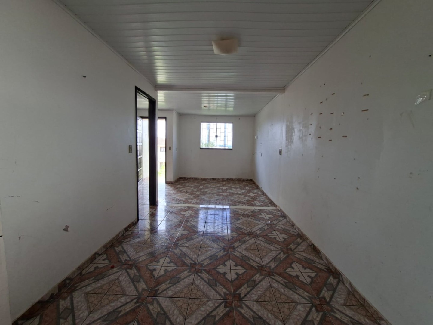 Casa à venda em Piriquitos, Ponta Grossa — Portal Chave Fácil