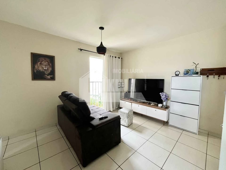 Apartamento à venda em Uvaranas, Ponta Grossa — Portal Chave Fácil