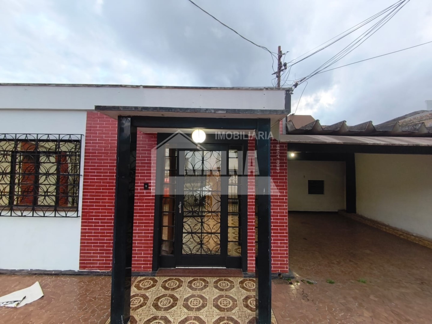 Casa à venda em Uvaranas, Ponta Grossa — Portal Chave Fácil