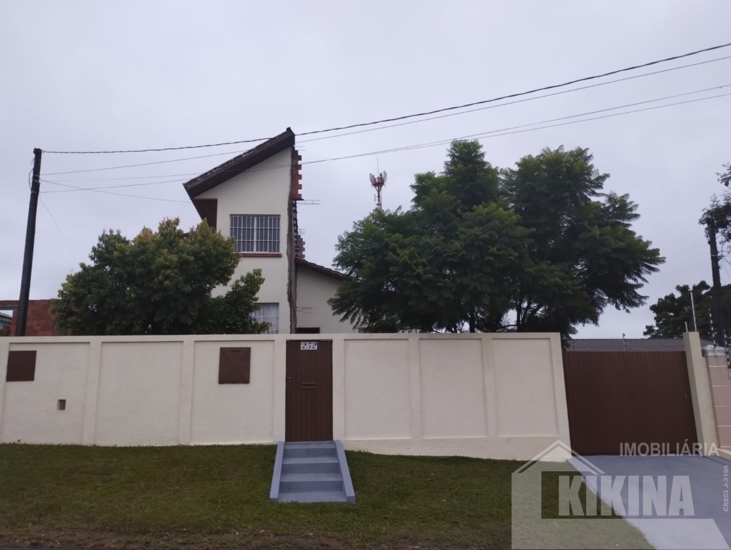 Casa à venda em Curitiba — Portal Chave Fácil