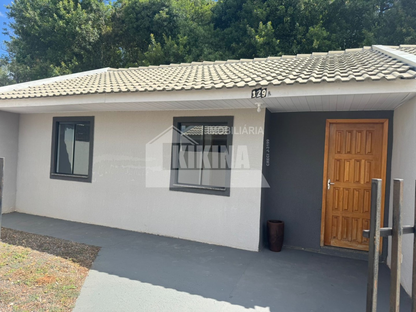 Casa à venda em Uvaranas, Ponta Grossa — Portal Chave Fácil