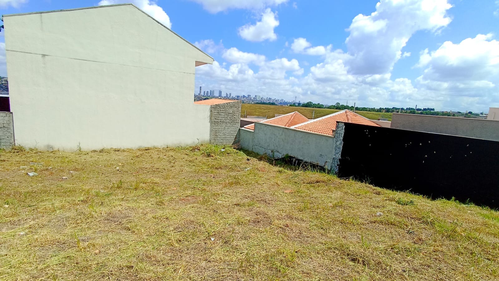Terreno à venda em Cara-cara, Ponta Grossa — Portal Chave Fácil
