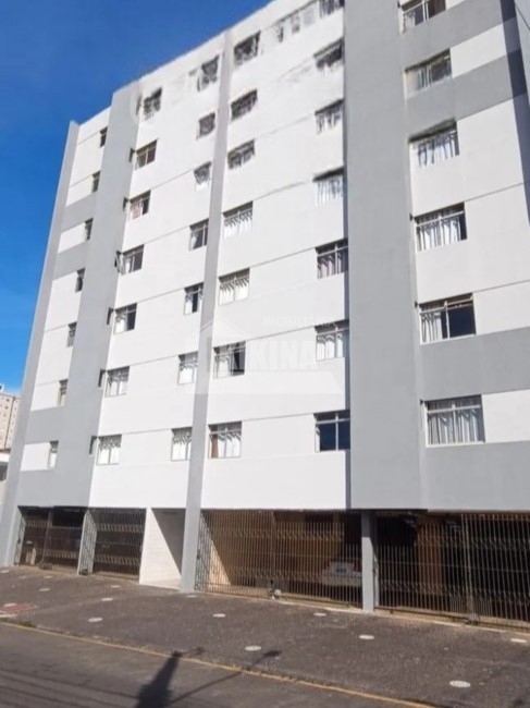 Apartamento à venda em Centro, Ponta Grossa — Portal Chave Fácil