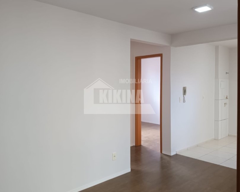 Apartamento à venda em Uvaranas, Ponta Grossa — Portal Chave Fácil
