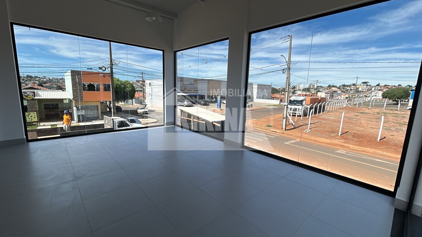 Loja para alugar em Contorno, Ponta Grossa — Portal Chave Fácil
