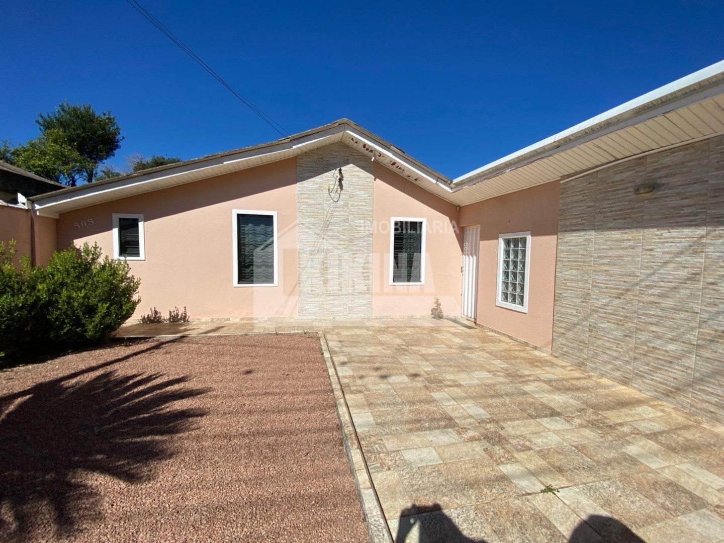 Casa à venda em Colonia Dona Luiza, Ponta Grossa — Portal Chave Fácil