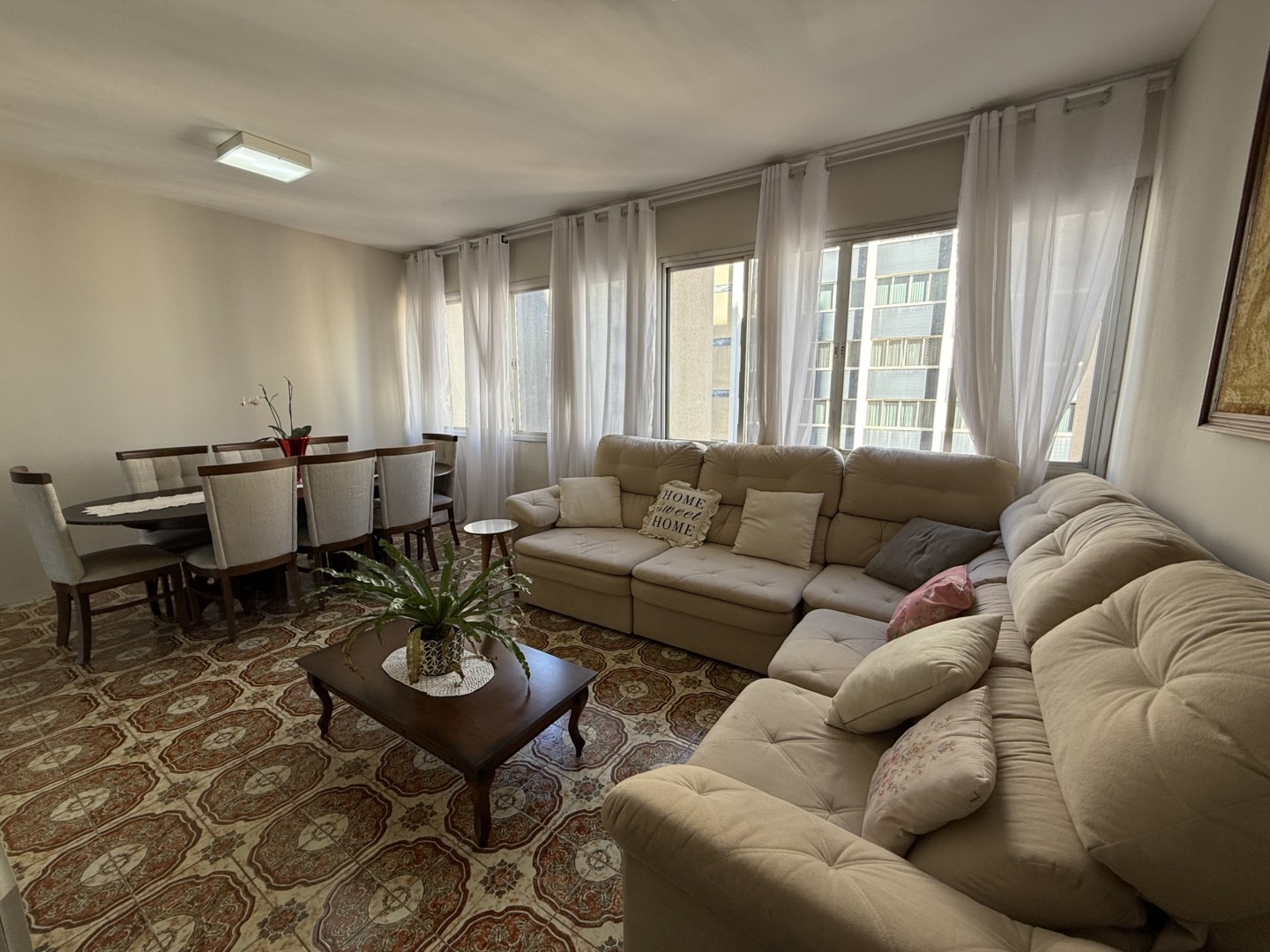 Apartamento à venda em Centro, Ponta Grossa — Portal Chave Fácil