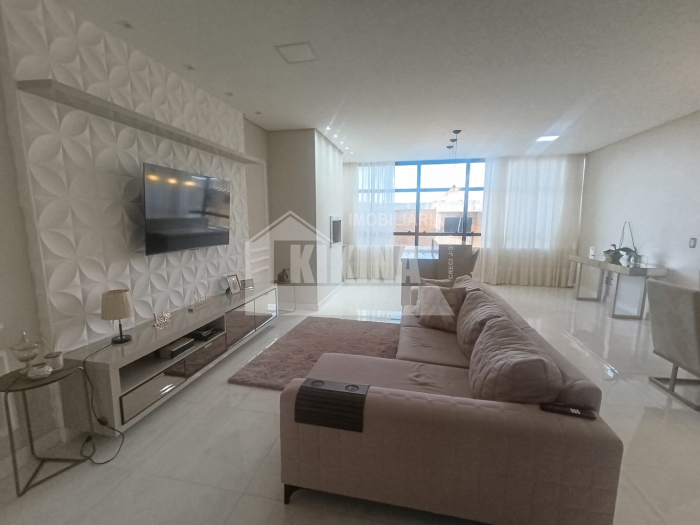 Apartamento para alugar em Jardim Carvalho, Ponta Grossa — Portal Chave Fácil