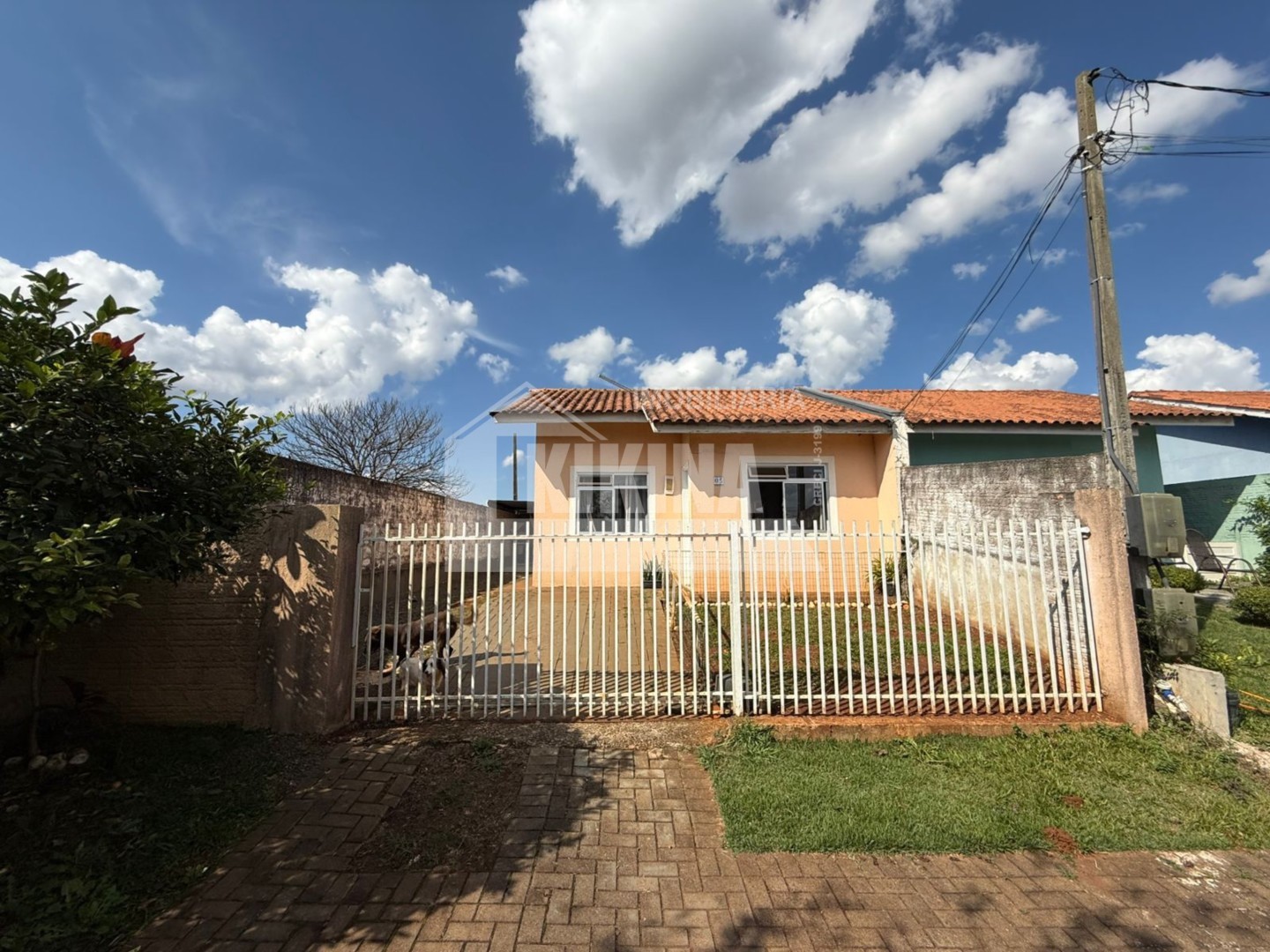 Casa à venda em Uvaranas, Ponta Grossa — Portal Chave Fácil