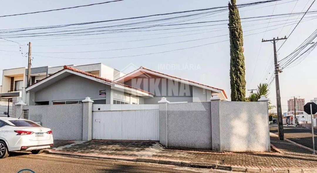 Casa à venda em Orfas, Ponta Grossa — Portal Chave Fácil