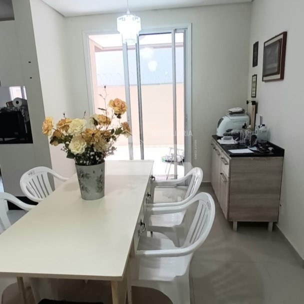 Apartamento à venda em Centro, Ponta Grossa — Portal Chave Fácil