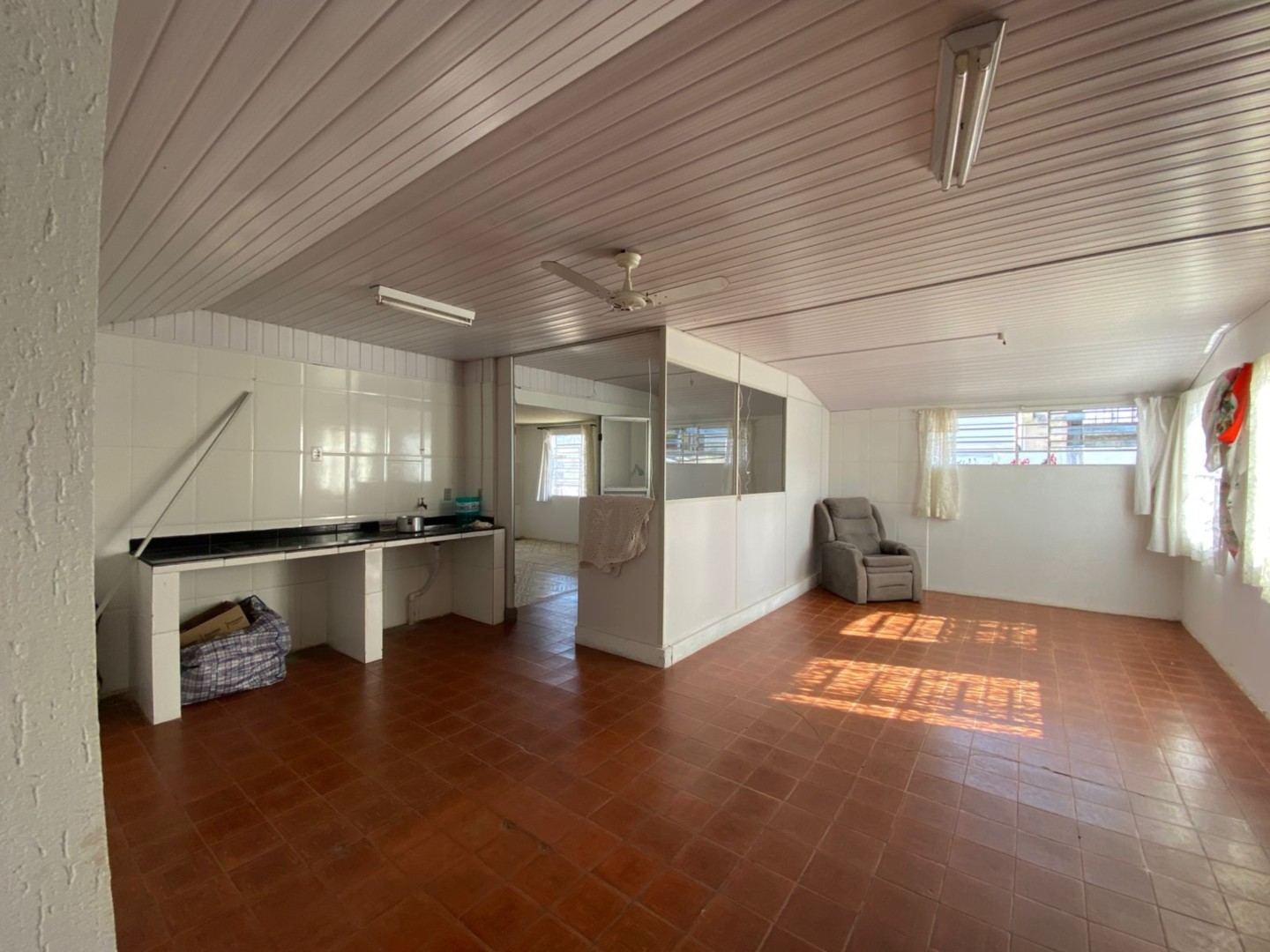 Sala/Conjunto Comercial à venda em Neves, Ponta Grossa — Portal Chave Fácil