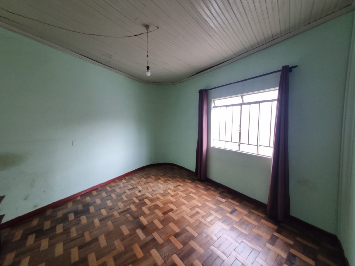 Casa à venda em Orfas, Ponta Grossa — Portal Chave Fácil