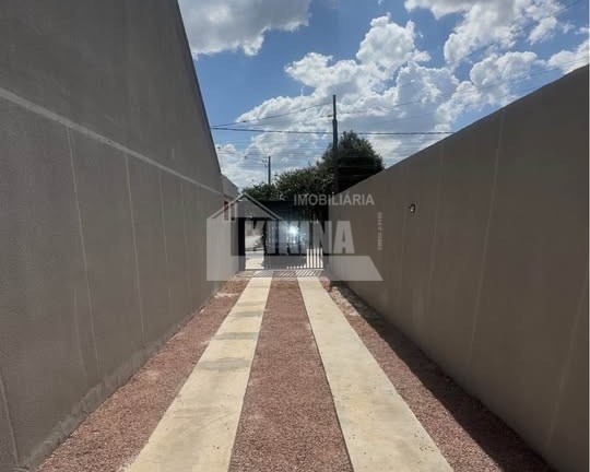Casa à venda em Uvaranas, Ponta Grossa — Portal Chave Fácil