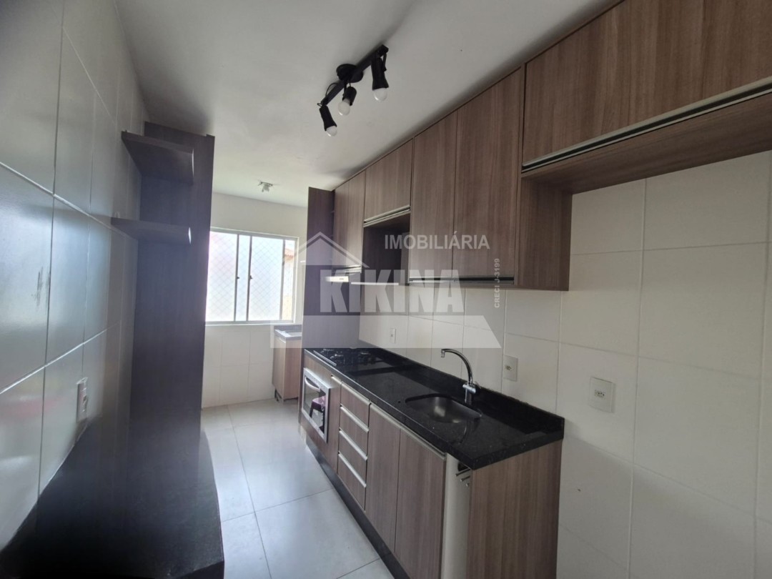 Apartamento à venda em Uvaranas, Ponta Grossa — Portal Chave Fácil