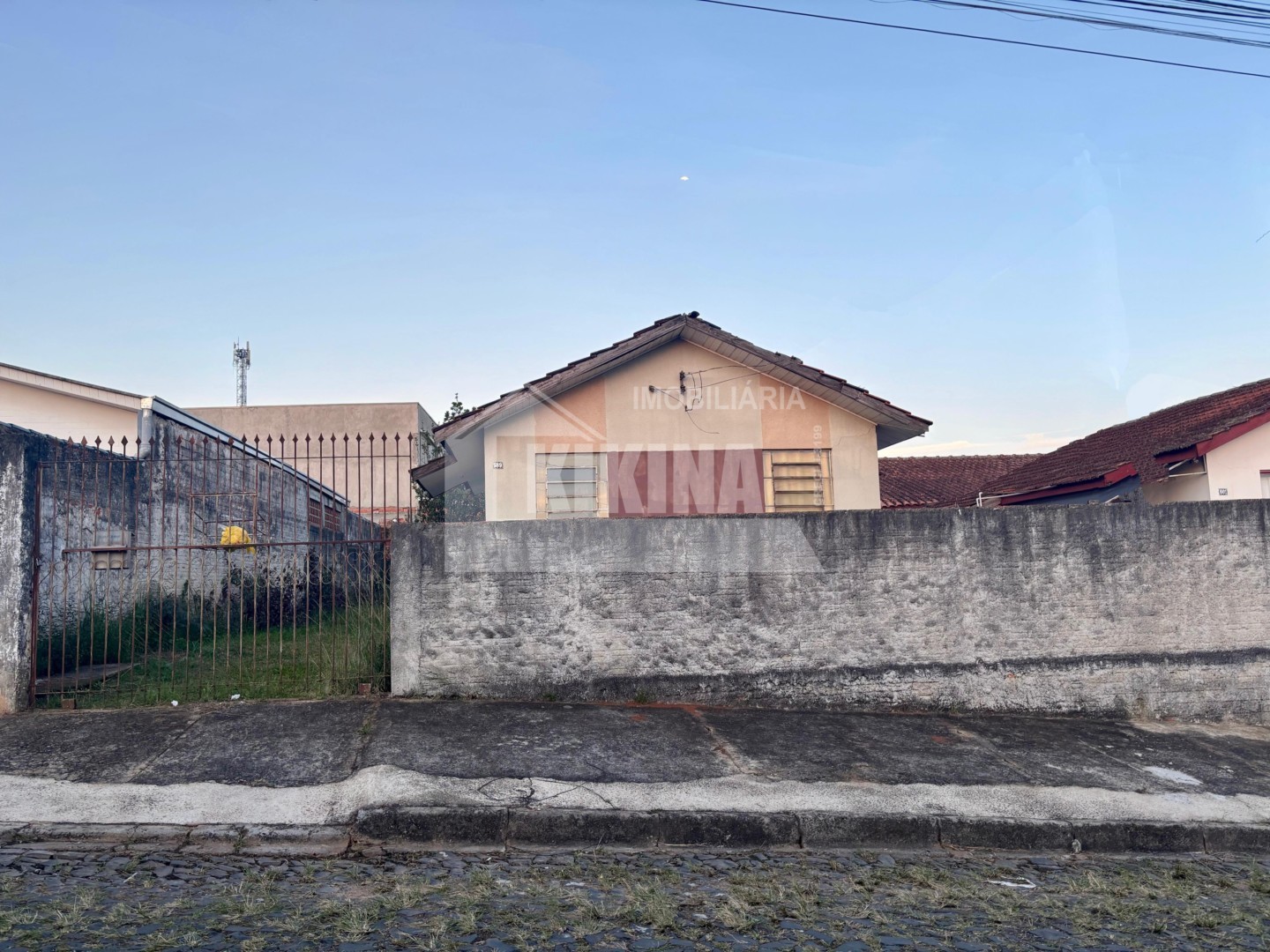 Casa à venda em Contorno, Ponta Grossa — Portal Chave Fácil