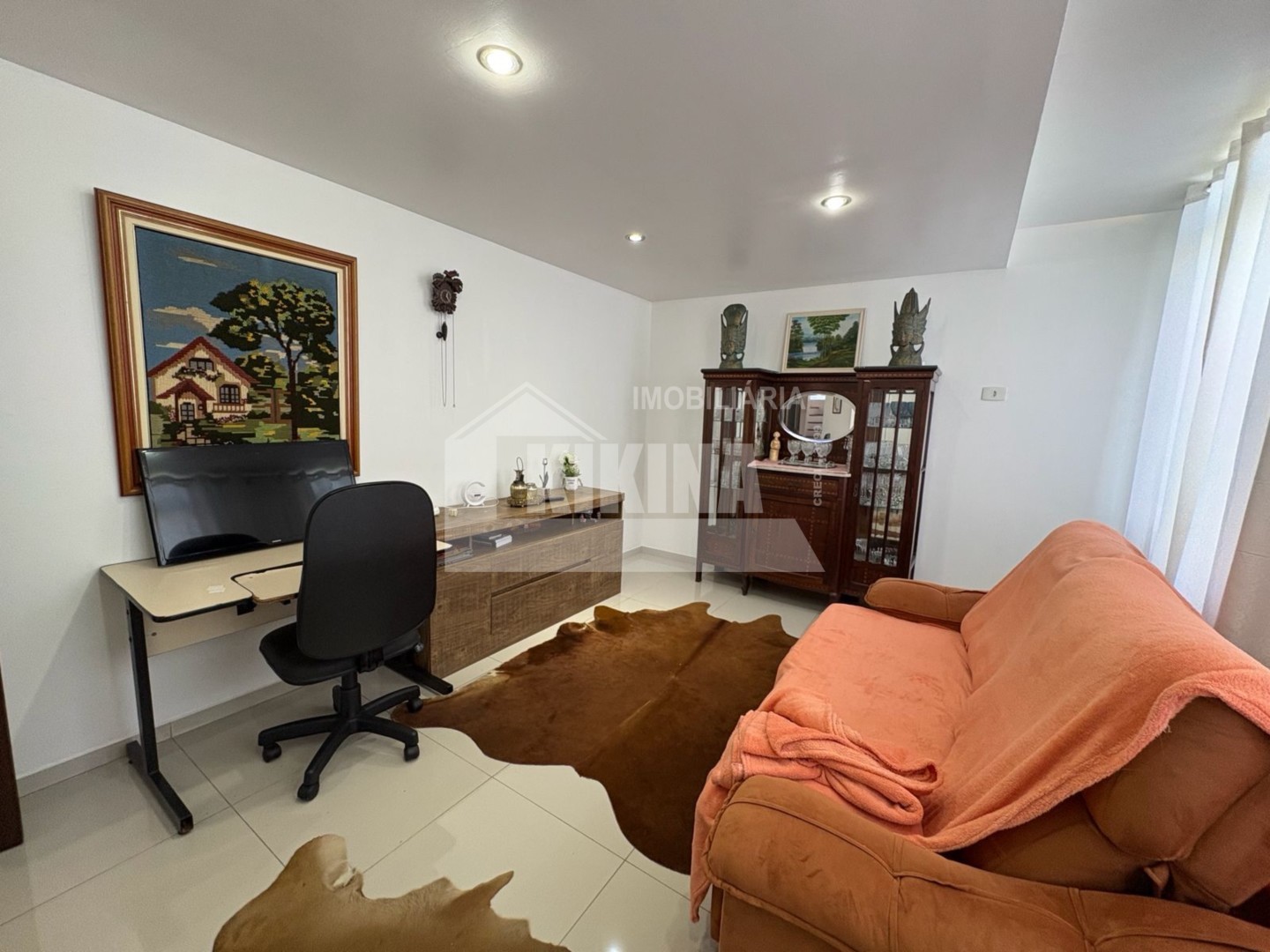 Casa à venda em Uvaranas, Ponta Grossa — Portal Chave Fácil