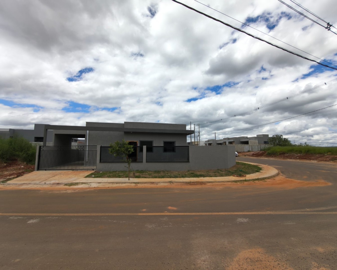 Casa à venda em Cara-cara, Ponta Grossa — Portal Chave Fácil