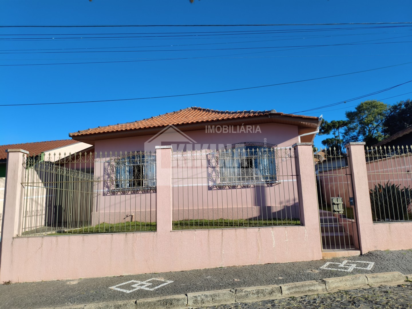 Casa à venda em Orfas, Ponta Grossa — Portal Chave Fácil