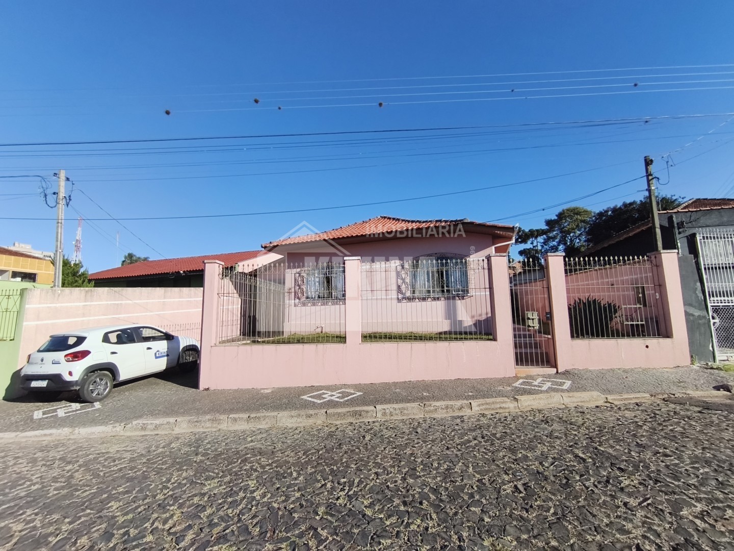 Casa à venda em Orfas, Ponta Grossa — Portal Chave Fácil