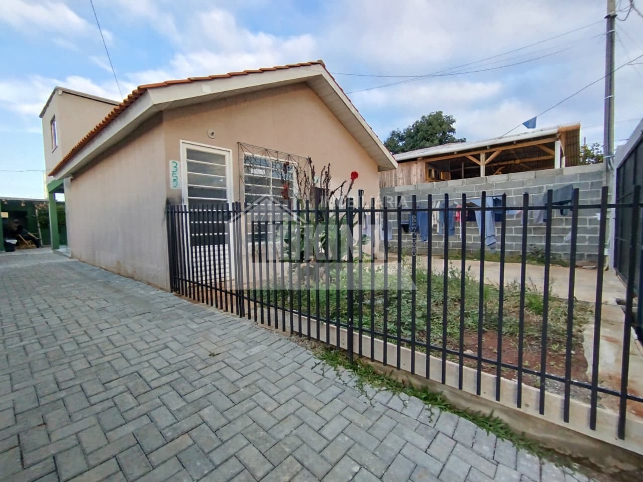 Sala/Conjunto Comercial à venda em Neves, Ponta Grossa — Portal Chave Fácil