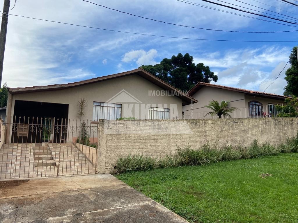 Casa à venda em Uvaranas, Ponta Grossa — Portal Chave Fácil