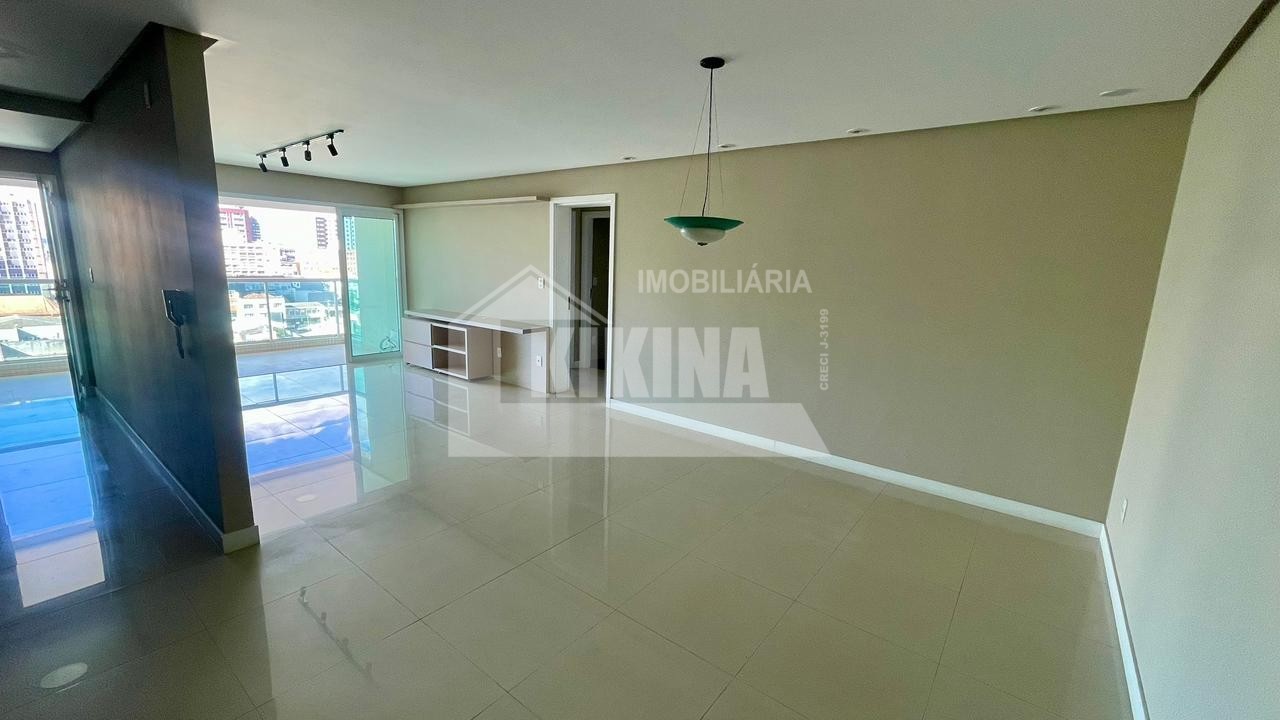 Apartamento à venda em Centro, Ponta Grossa — Portal Chave Fácil