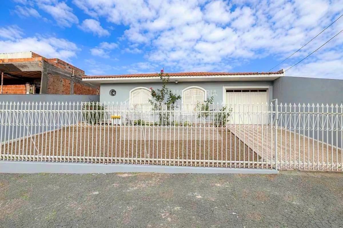 Casa para alugar em Jardim Carvalho, Ponta Grossa — Portal Chave Fácil