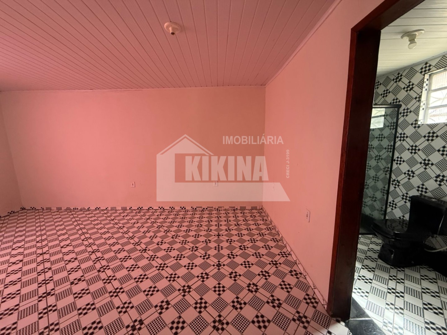 Casa à venda em Ronda, Ponta Grossa — Portal Chave Fácil
