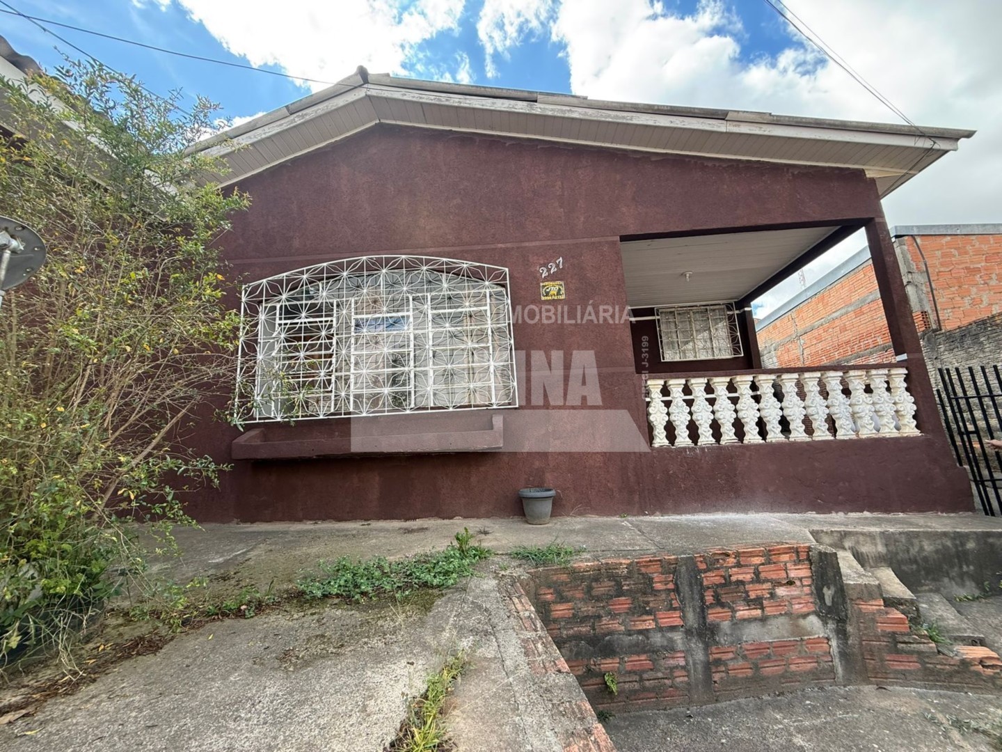 Casa à venda em Ronda, Ponta Grossa — Portal Chave Fácil