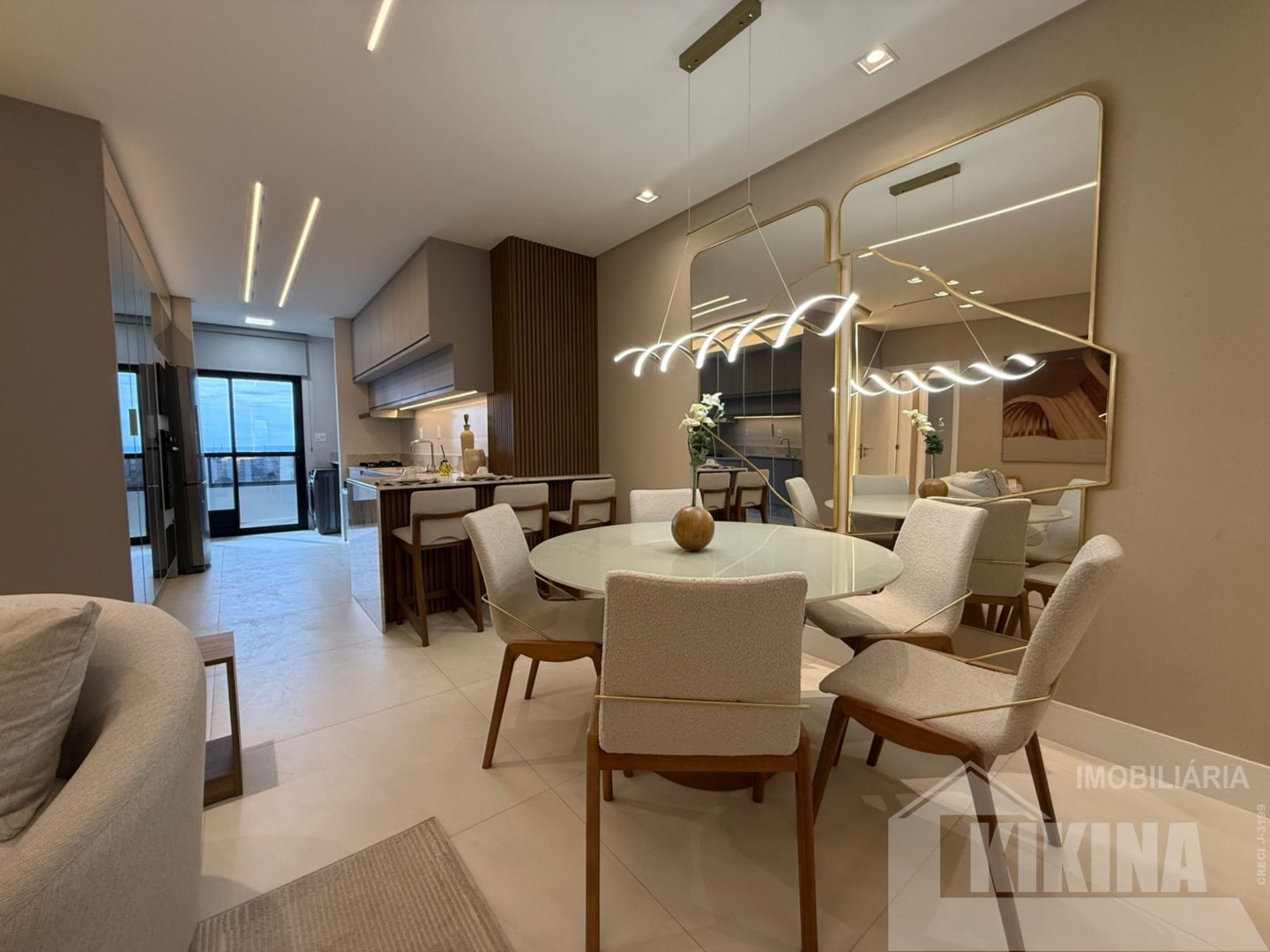 Apartamento à venda em Centro, Ponta Grossa — Portal Chave Fácil