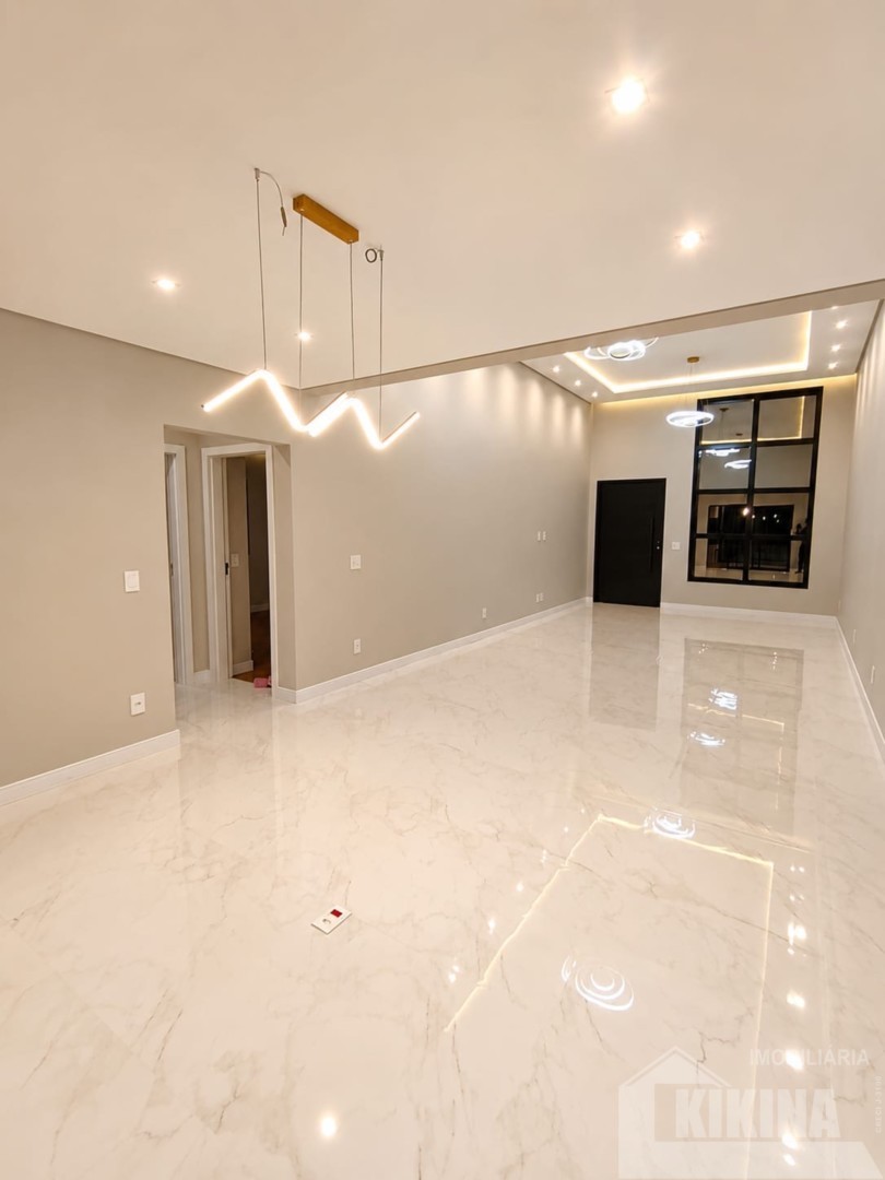 Casa à venda em Contorno, Ponta Grossa — Portal Chave Fácil