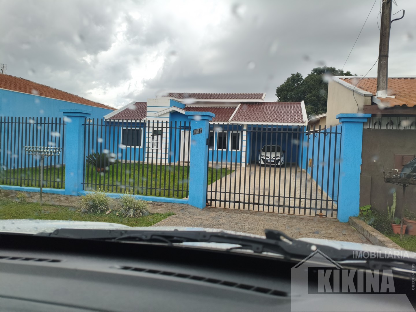 Casa à venda em Uvaranas, Ponta Grossa — Portal Chave Fácil