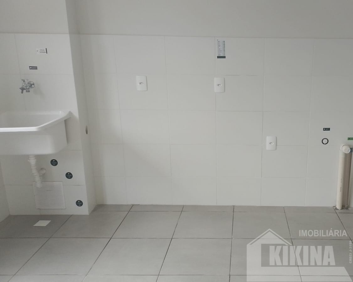 Apartamento à venda em Uvaranas, Ponta Grossa — Portal Chave Fácil