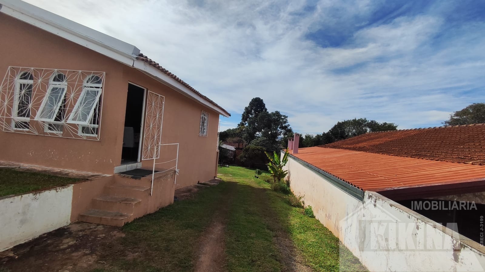 Casa à venda em Uvaranas, Ponta Grossa — Portal Chave Fácil