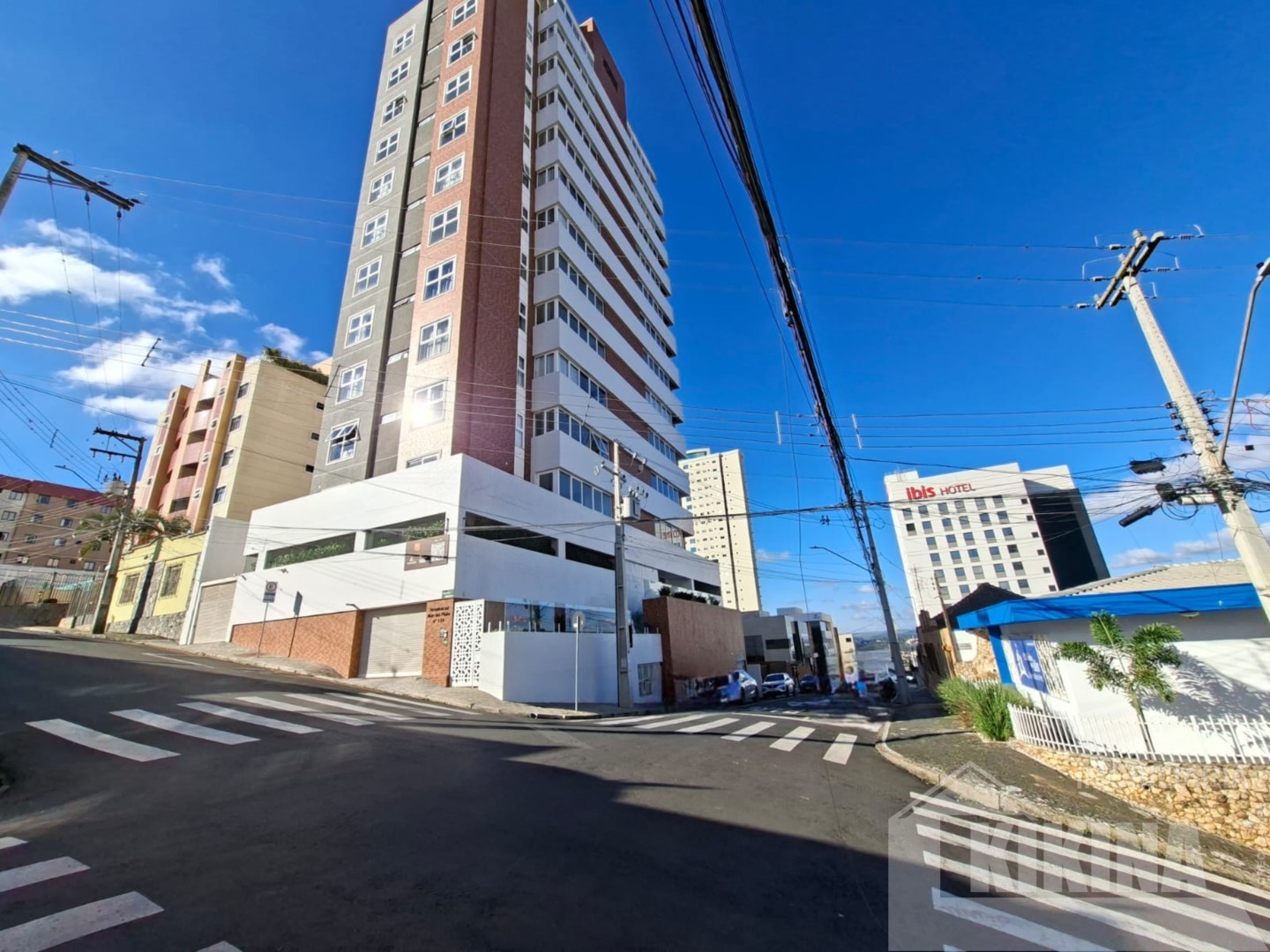 Apartamento à venda em Centro, Ponta Grossa — Portal Chave Fácil