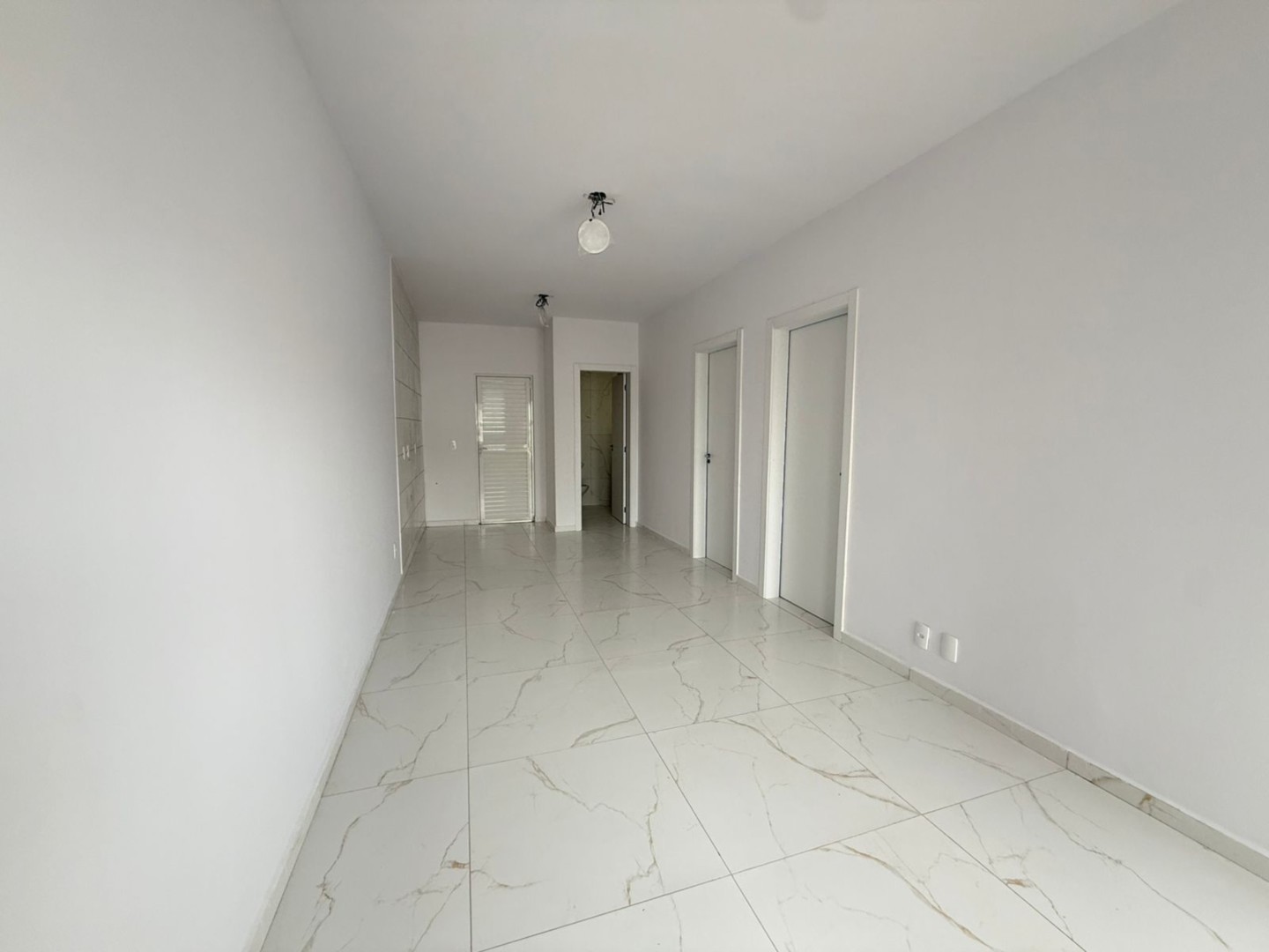 Casa à venda em Uvaranas, Ponta Grossa — Portal Chave Fácil