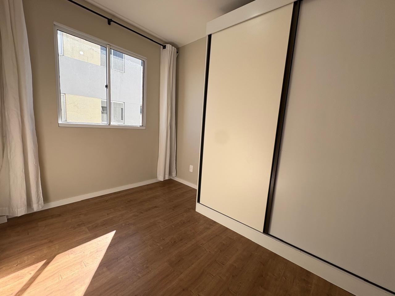 Apartamento à venda em Uvaranas, Ponta Grossa — Portal Chave Fácil