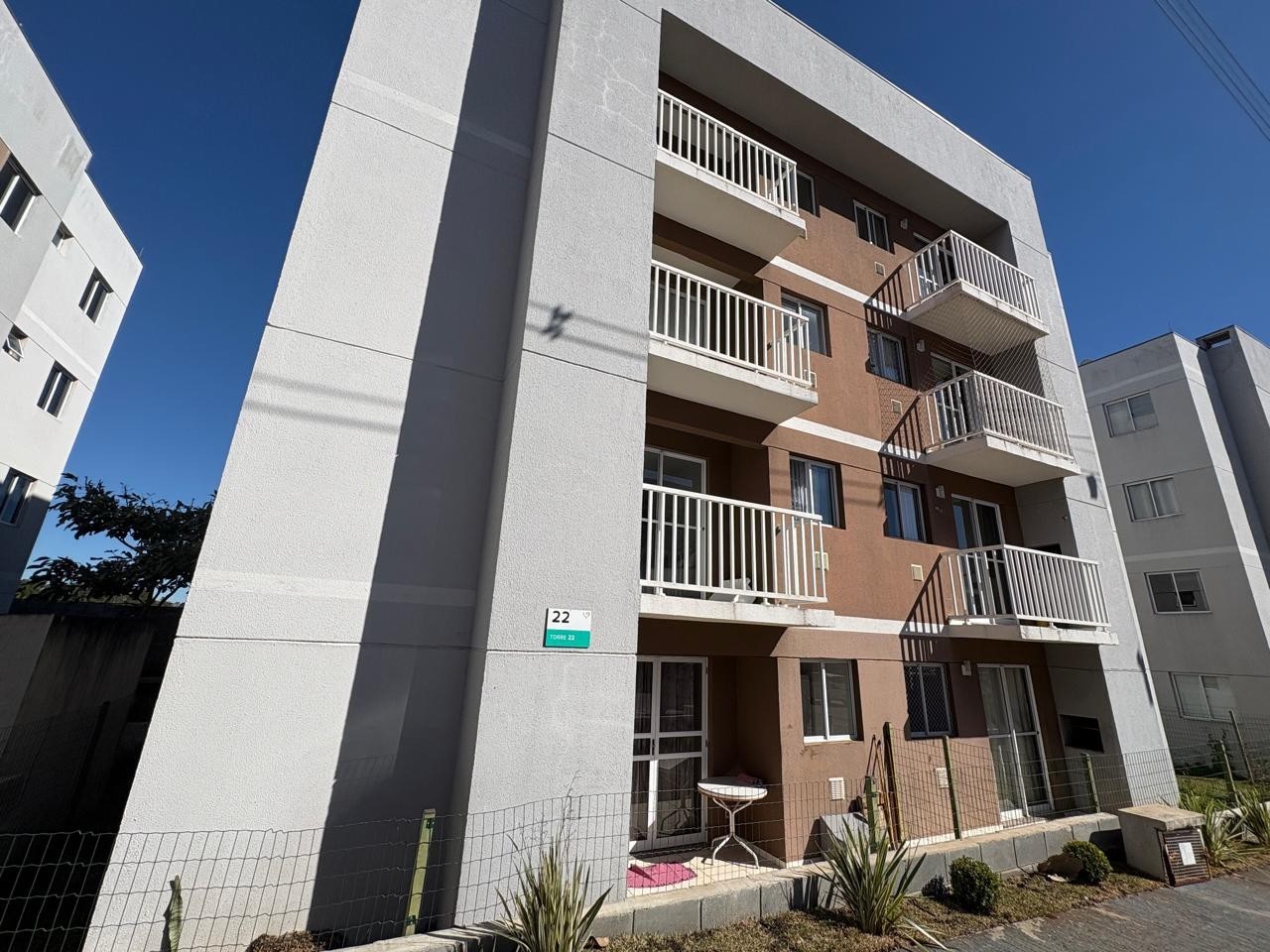 Apartamento à venda em Uvaranas, Ponta Grossa — Portal Chave Fácil