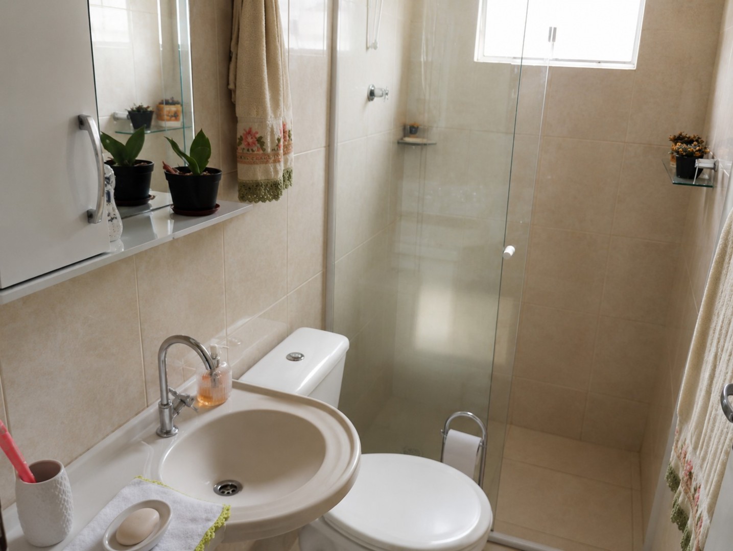 Casa à venda em Boa Vista, Ponta Grossa — Portal Chave Fácil