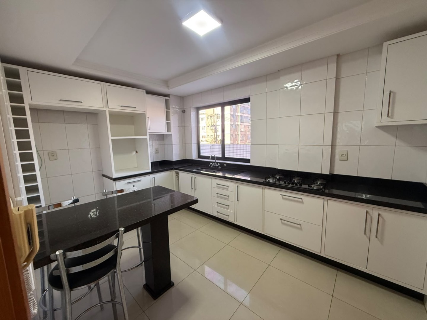 Apartamento para alugar em Oficinas, Ponta Grossa — Portal Chave Fácil