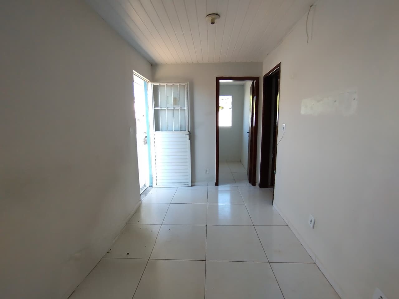 Casa à venda em Colonia Dona Luiza, Ponta Grossa — Portal Chave Fácil